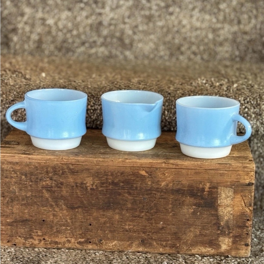Vintage Light Blue Fire king